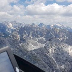 Flugwegposition um 11:37:53: Aufgenommen in der Nähe von 33018 Tarvis, Udine, Italien in 2321 Meter